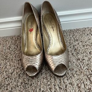 Jessica Simpson Gold Snake Skin Heels - size 9